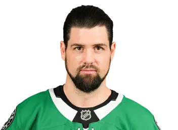 Jamie Benn headshot