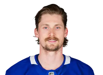 Simon Benoit headshot