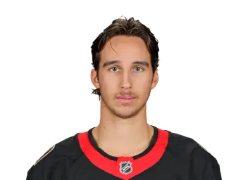 Dylan Cozens headshot