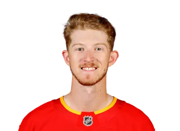 Dustin Wolf headshot