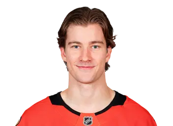 Lukas Dostal headshot