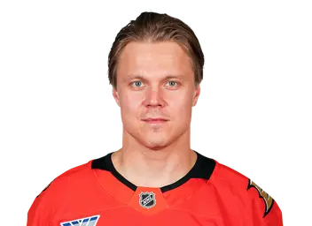Mikael Granlund headshot